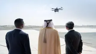 UAE Grants XPENG AEROHT Special Manned Flight Permit, Advancing “Land Aircraft Carrier” eVTOL Testing in Ras Al Khaimah