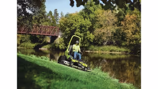 Altoz TFX 766 i Tracked Mower Wins Three 2026 Industry Awards