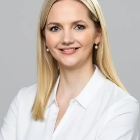 Straumann Group Welcomes Isabelle Adelt as New CFO to Drive Strategic Financial Growth