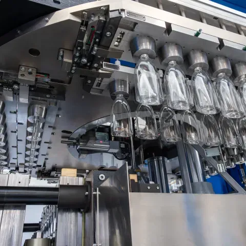 SIPA Launches ECS SP130 to Redefine ISBM Packaging Efficiency and Flexibility