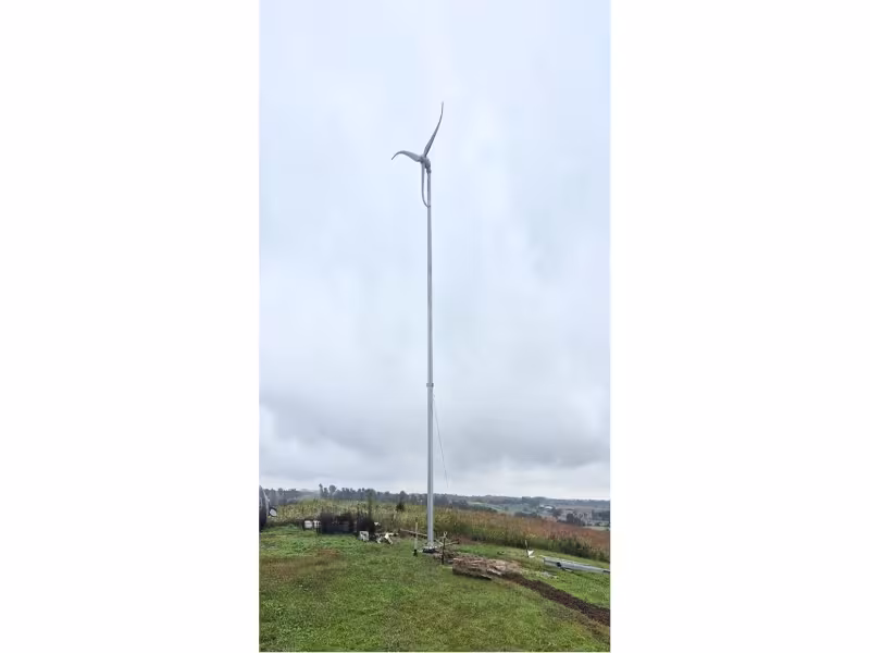 Skystream Tests Larger Wind Turbine Blade at Iowa Prototype Site