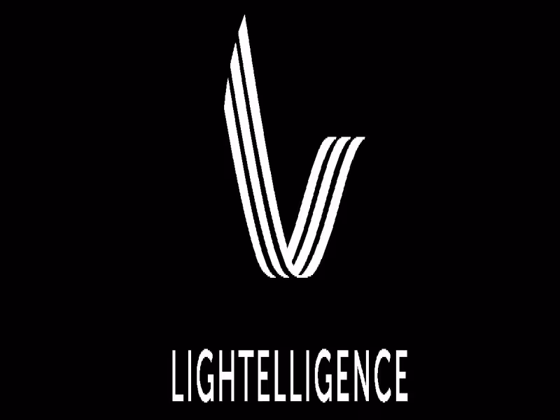 Lightelligence PACE2 Packs 128x128 Optical Matrix on PCIe Card
